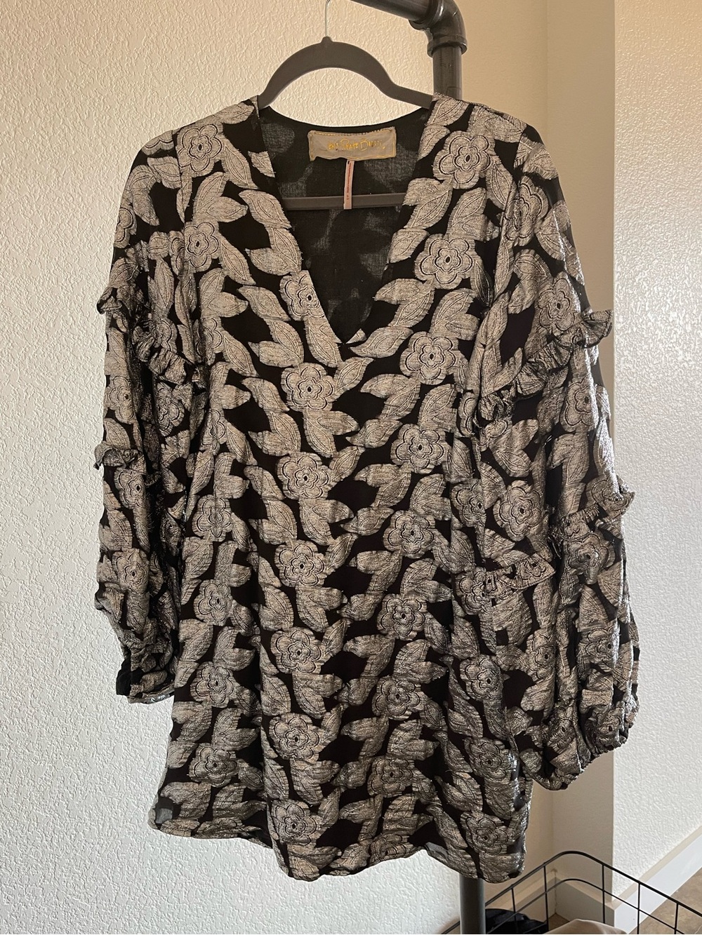 Jen’s Pirate Booty Silver & Black Long Sleeve Mini Dress | Size S